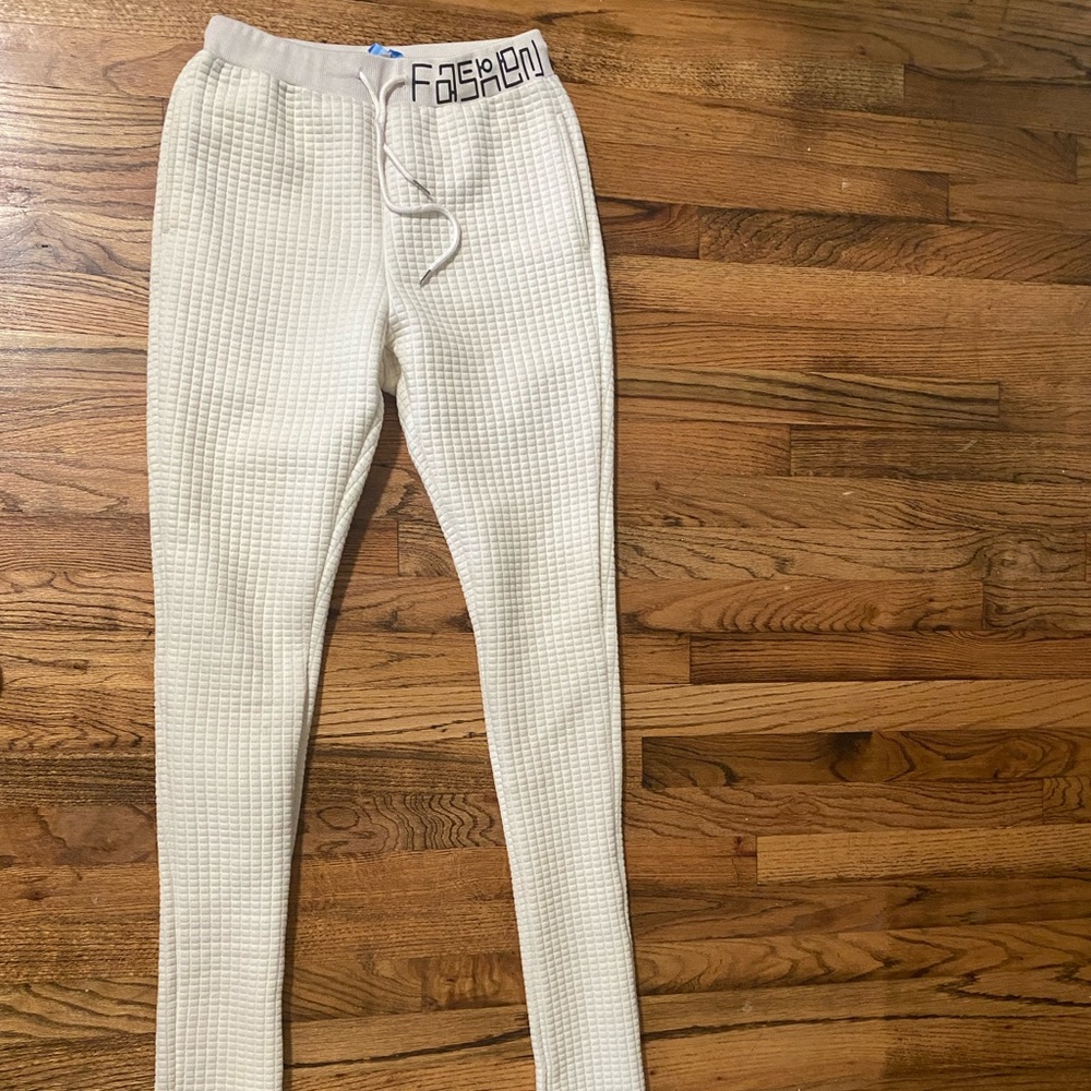 2 Piece Set - image 3